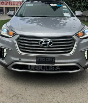 Hyundai Santa Fe Limited Ultimate AWD 2017 Silver