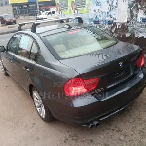 BMW 328i 2011 Green