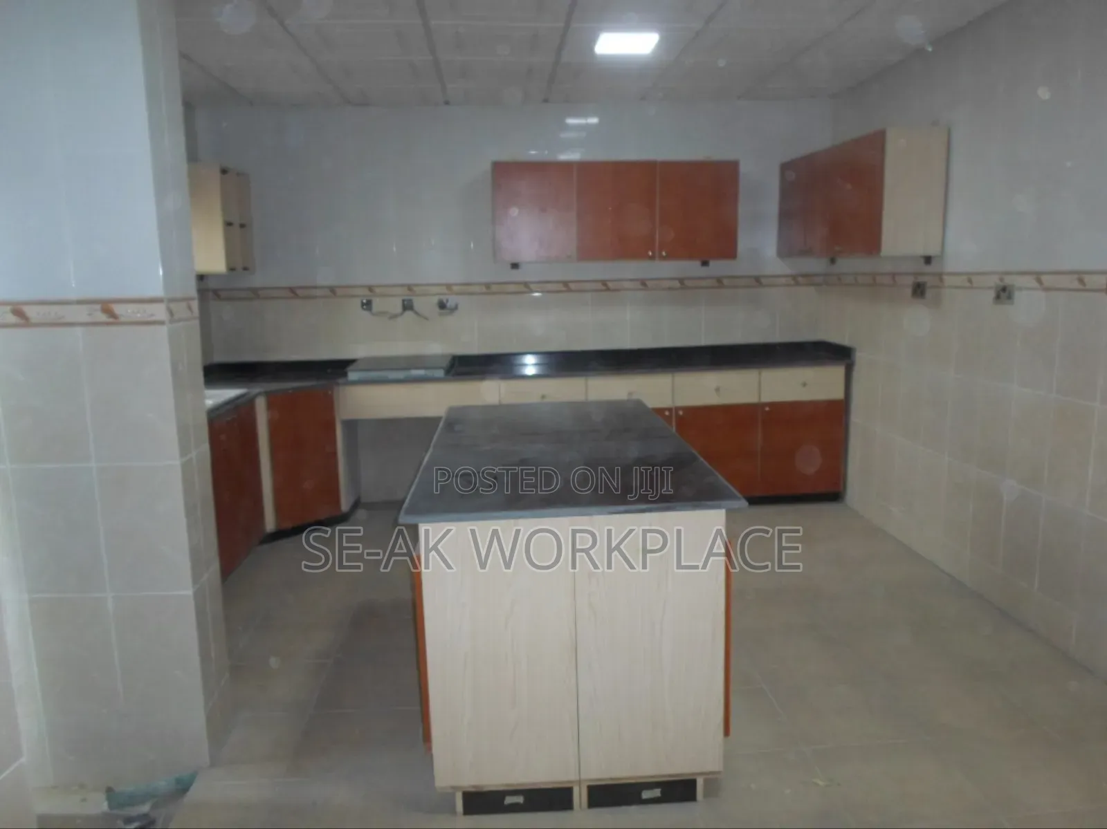 Kitchen Cabinets and Wardrobes Per Metre
