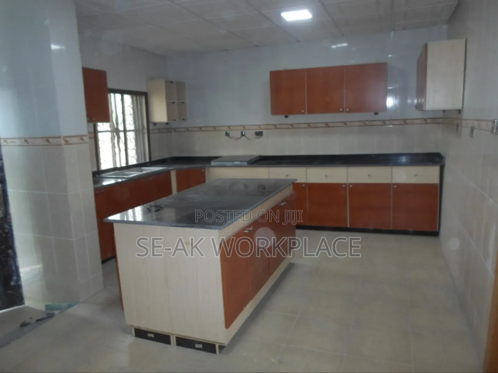 Kitchen Cabinets and Wardrobes Per Metre