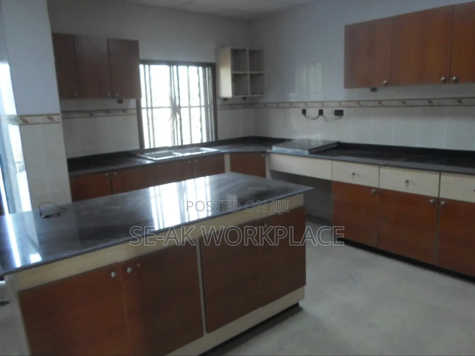 Kitchen Cabinets and Wardrobes Per Metre