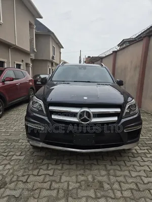 Mercedes-Benz GL-Class GL550 4MATIC 4dr SUV AWD (4.7L 8cyl Turbo 7A)