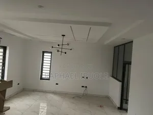 3bdrm Duplex in Alausa for rent