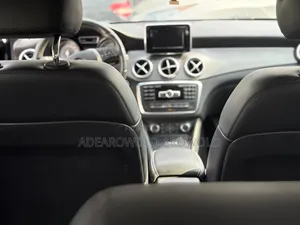 Mercedes-Benz GLA 250 2015 Black