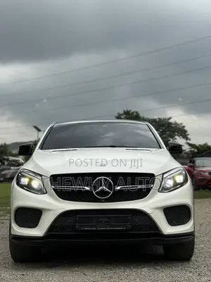 Mercedes-Benz GLE-Class AMG GLE 43 4MATIC 2017 White