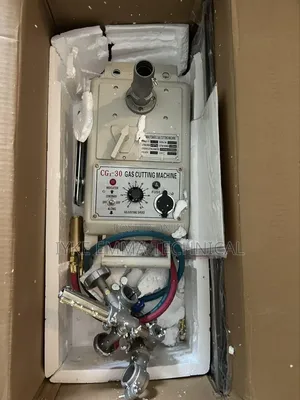 Cg1-30 Cutting Machine Torch Semi-Automatic Brand New Cutter Gas