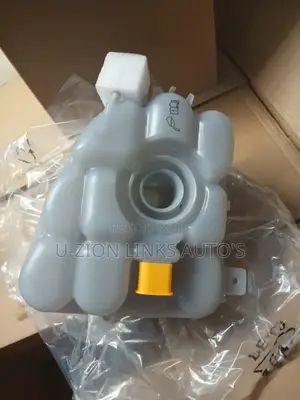 Water Container For Porsche And Touareg 2011-2018