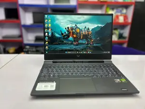 Laptop HP Victus 15 16GB AMD Ryzen 5 SSD 512GB