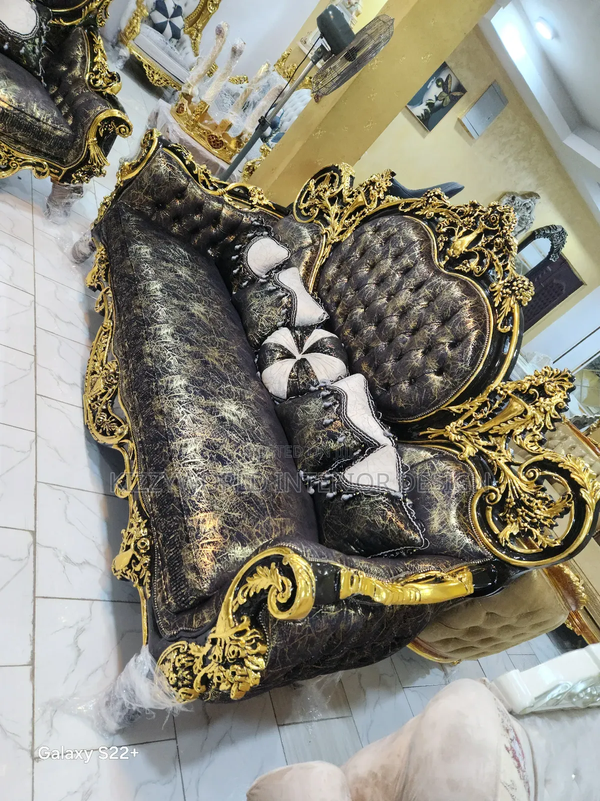 Royal Set of Chair .