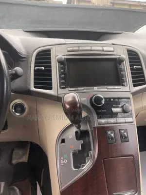 Toyota Venza V6 AWD 2010 Gray