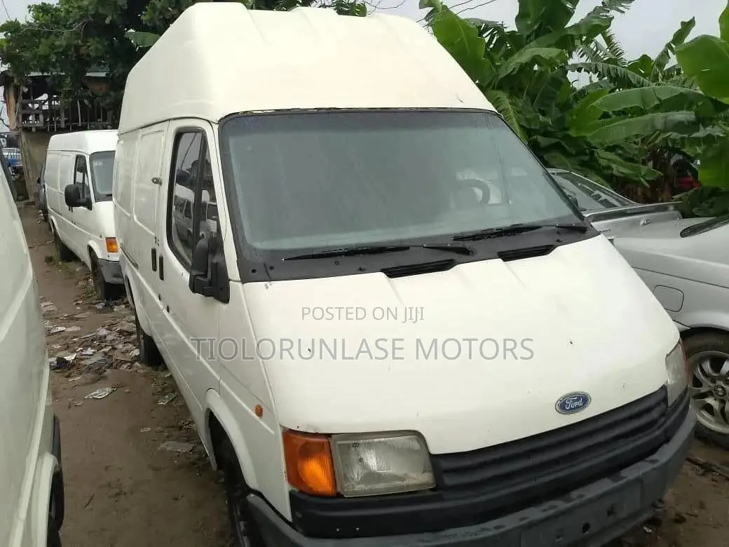 Ford Transit 2004 White