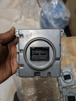 Headlight Charger Porsche Cayenne New Model