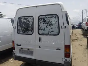 Ford Transit 2002 White