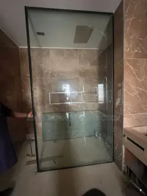 Fixed Glass