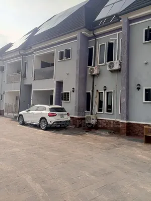 2bdrm House in Army Estate, Warri for rent