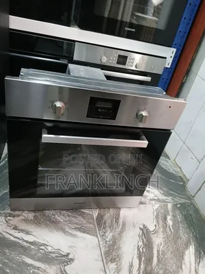 Hotpoint Point Built-in Electric Oven