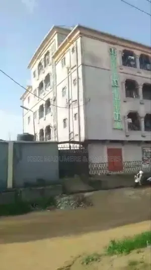 10bdrm Block of Flats in Ogbor Hill , Aba , for sale