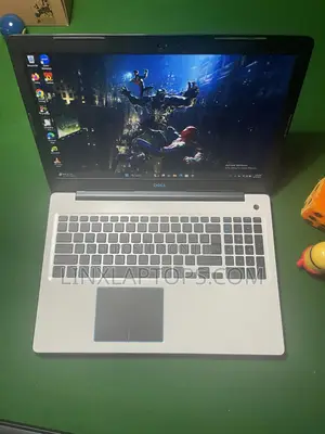 Laptop Dell G3 15 3579 16GB Intel Core I5 HDD+SSD 1.5T