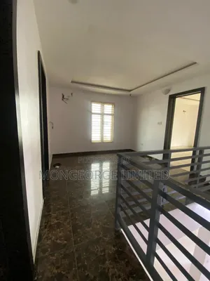 4bdrm Townhouse / Terrace in Lekki Phase 1 for rent