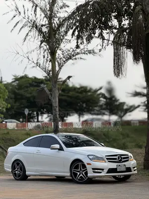 Mercedes-Benz C350 C 350 4MATIC AWD 2014 White