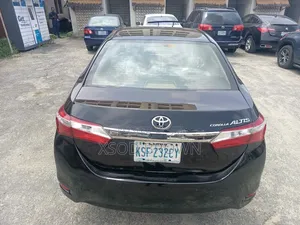 Toyota Corolla 2014 Black