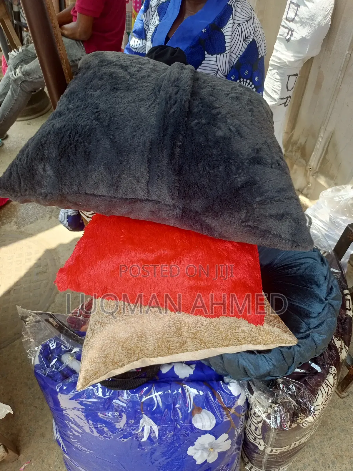Trow Pillow