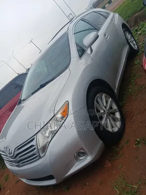 Toyota Venza 2010 Silver