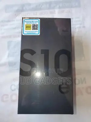 New Samsung Galaxy S10e 128 GB Black