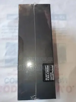 New Samsung Galaxy S10e 128 GB Black