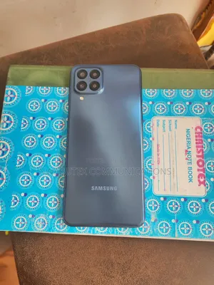 Samsung Galaxy M33 5G 128 GB Blue