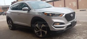 Hyundai Tucson Sport AWD 2016 Silver