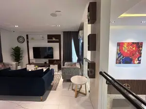 235961rm - 5 Bedroom Shortlet in Lekki Phase 1