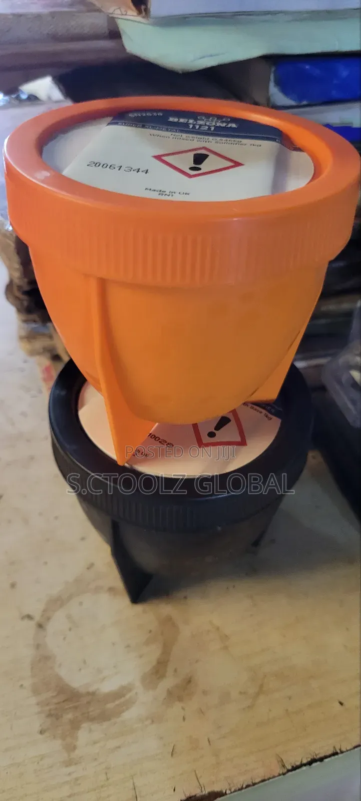 Benzona 1121