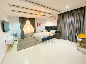 3 Bedroom Shortlet in Lekki Phase 1