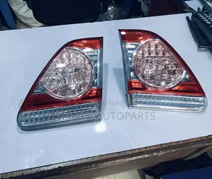 Toyota Corolla 2010-2013 Boothlight