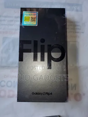 New Samsung Galaxy Z Flip4 256 GB Black