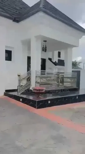 Furnished 5bdrm Duplex in Benin City for sale