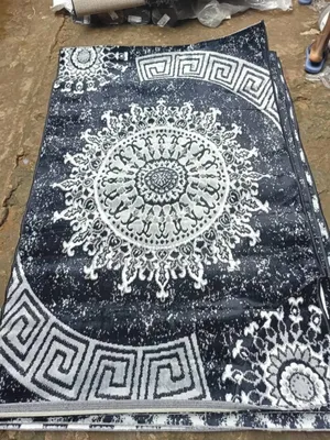 Polyester Center Rug 4 by 6