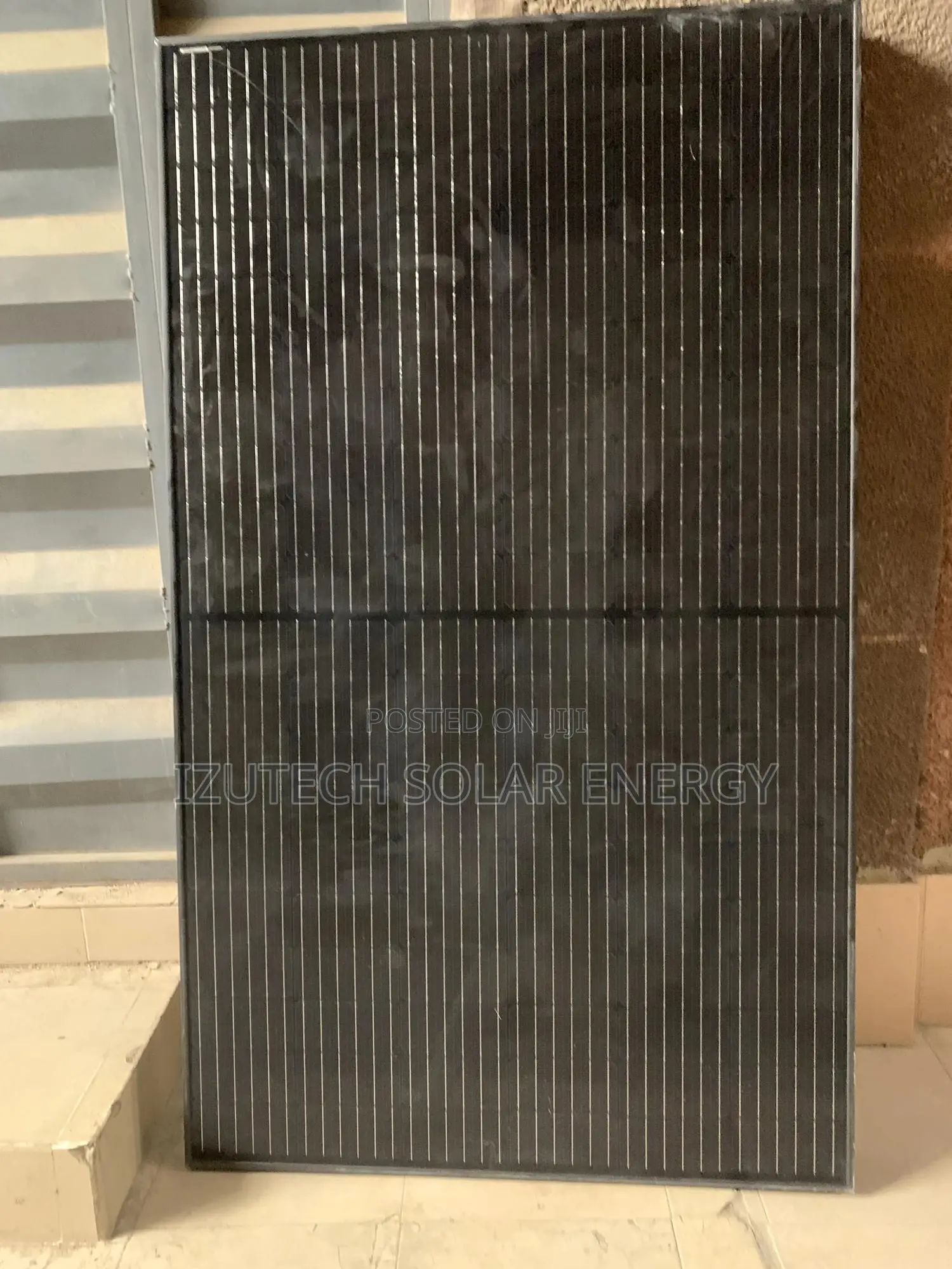 450watts Longi Panel 120cell