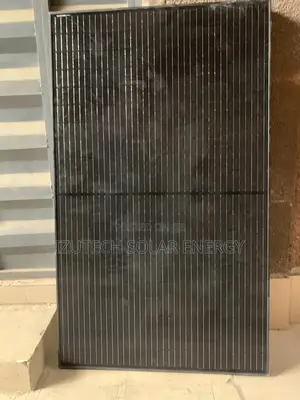450watts Longi Panel 120cell