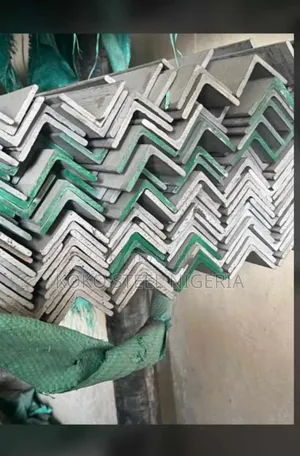 40 by 40mm X 5mm Stainless Steel Angle Iron