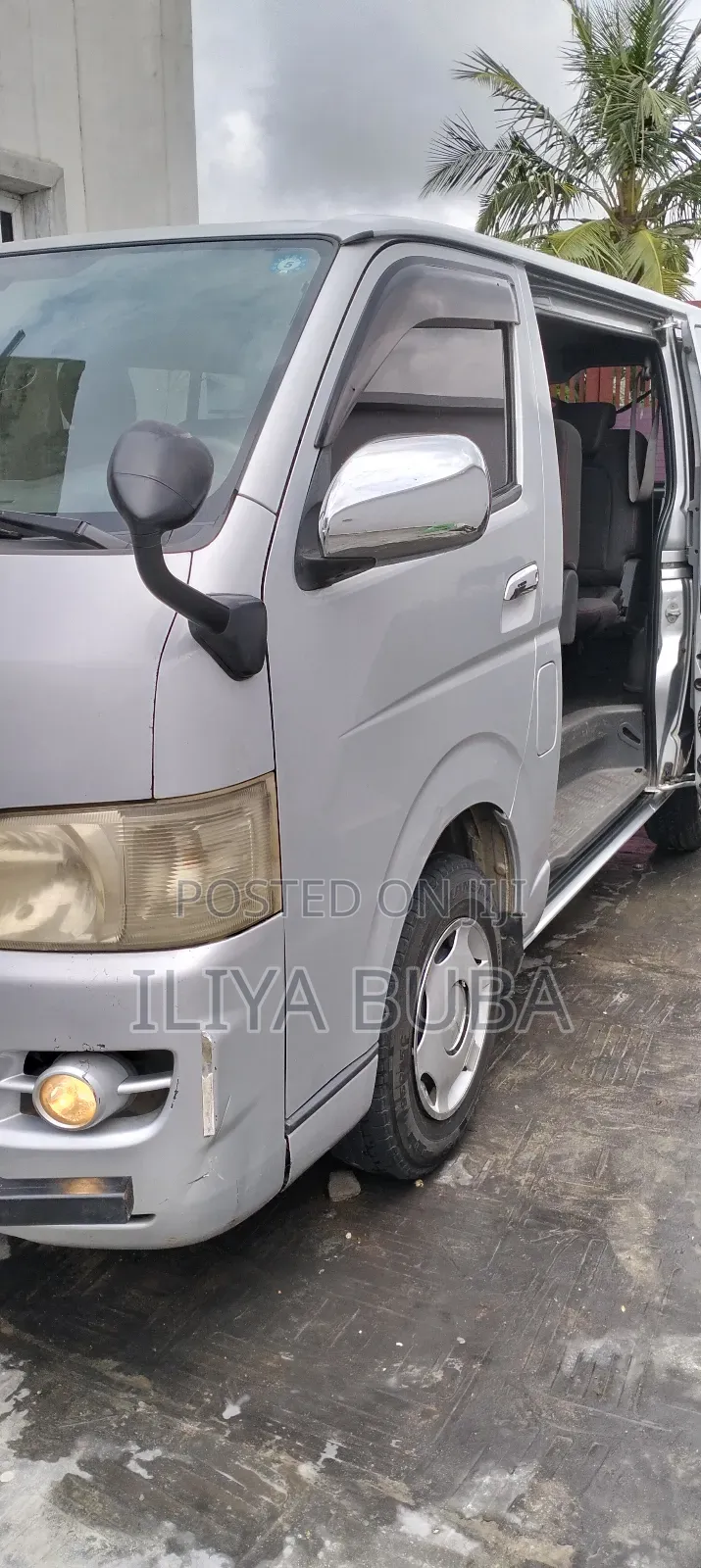 Hiace Bus for Hire