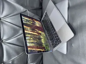 Laptop Apple MacBook Pro 2018 8GB Intel Core I5 SSD 512GB