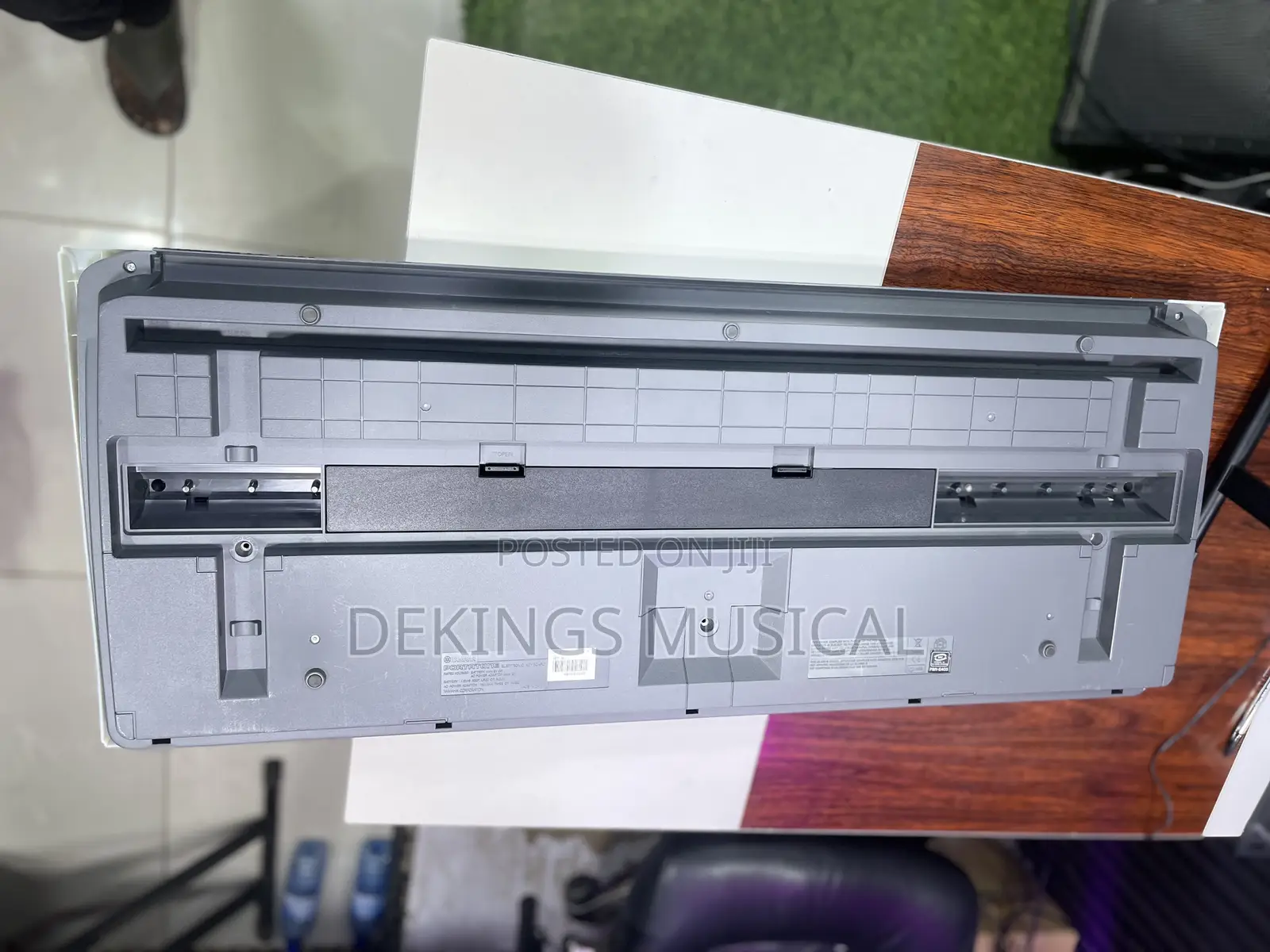 Yamaha PSR-E403 Keyboard