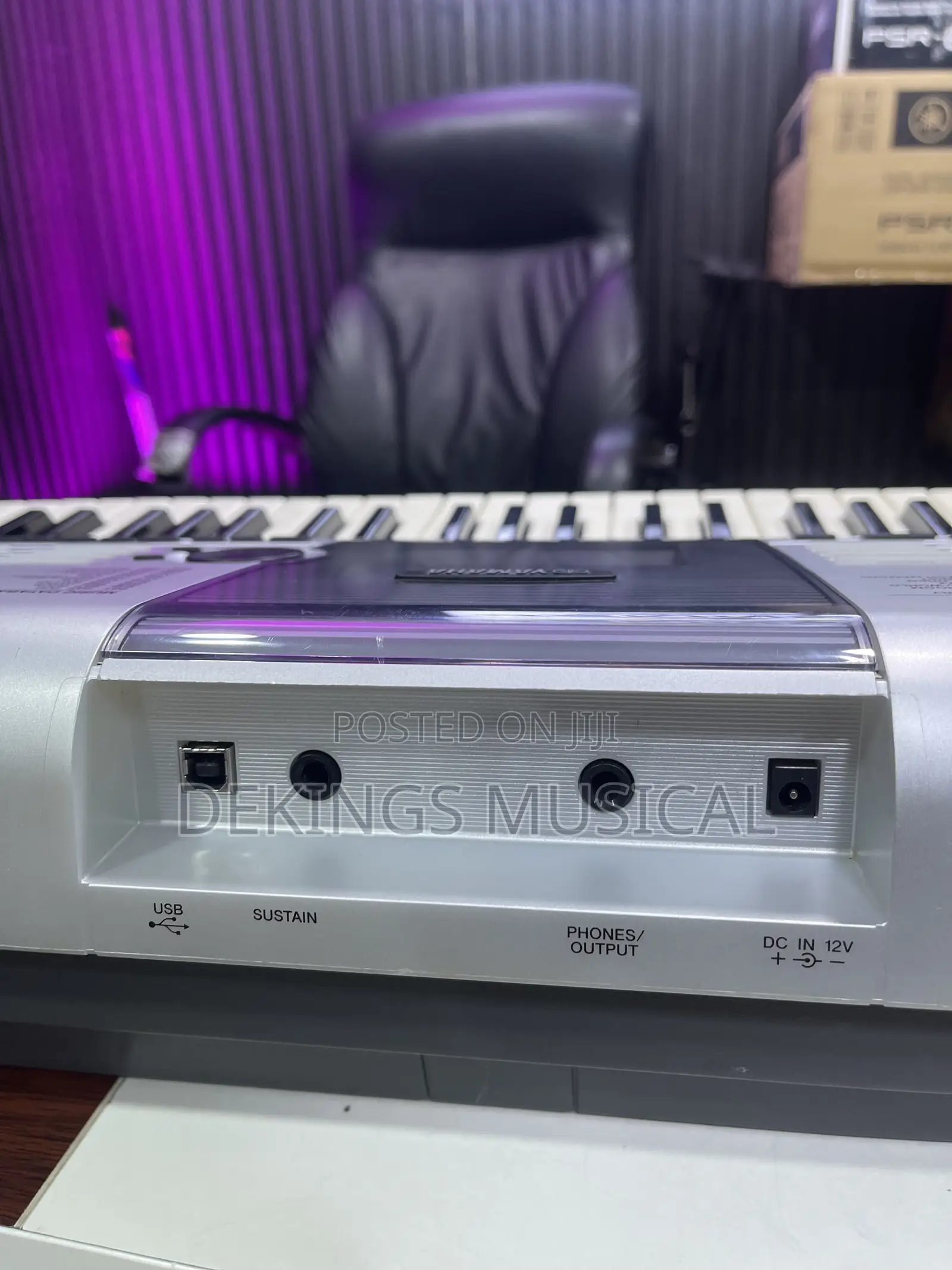 Yamaha PSR-E403 Keyboard