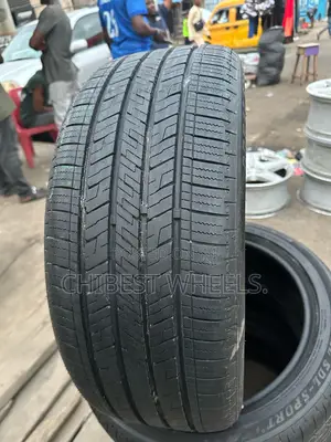 225/45 R 18 Tokunbor First Grade Tires
