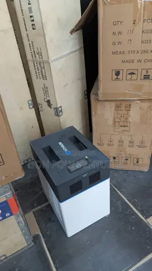 Lithium Battery 2000watts Solar Generator