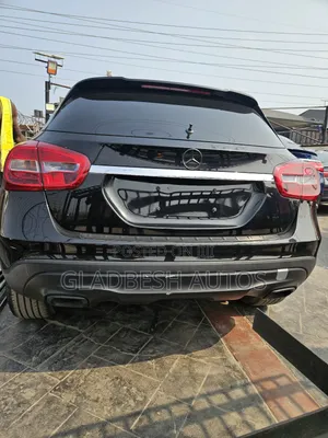 Mercedes-Benz GLA 250 2016 Black