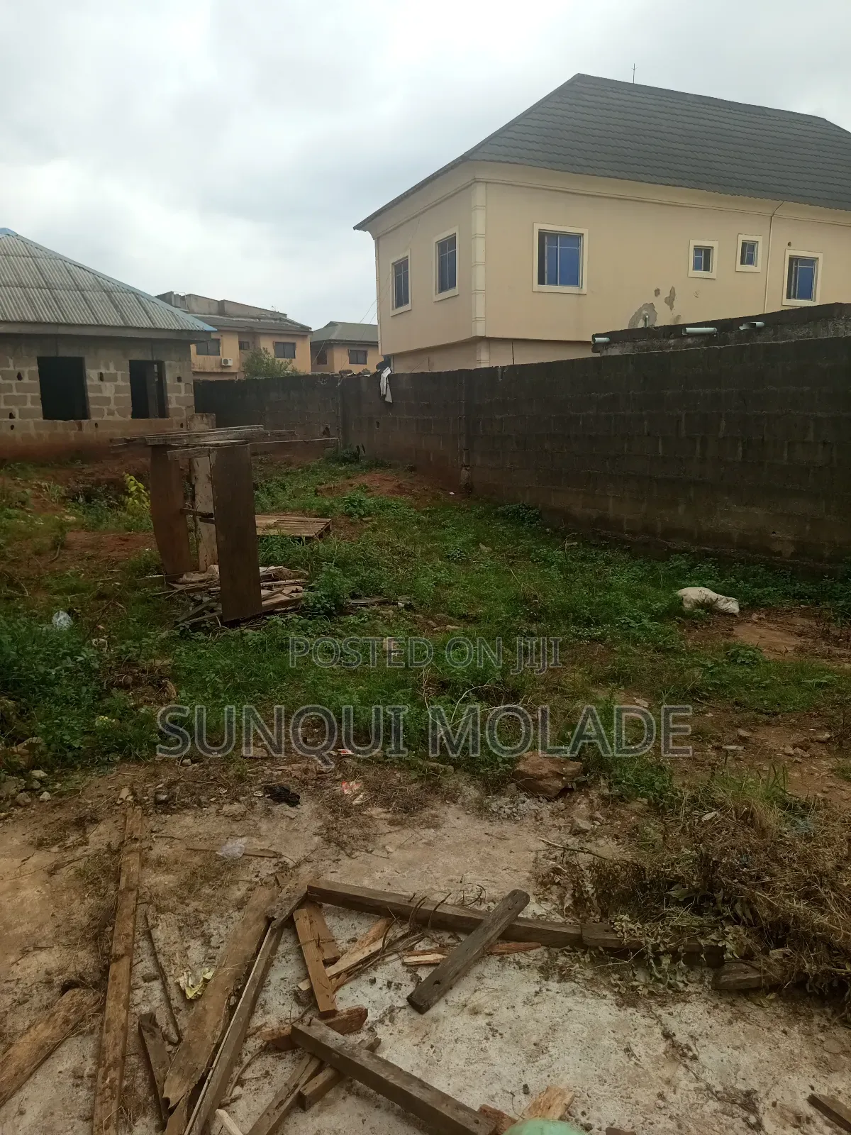 Half Plot for Sale in Ishashi