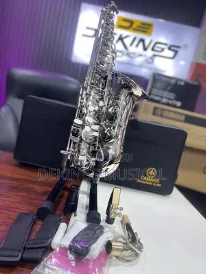 Yamaha Silver Alto Saxophone Brass Sax